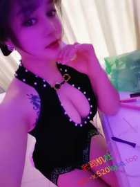    大波小美女
